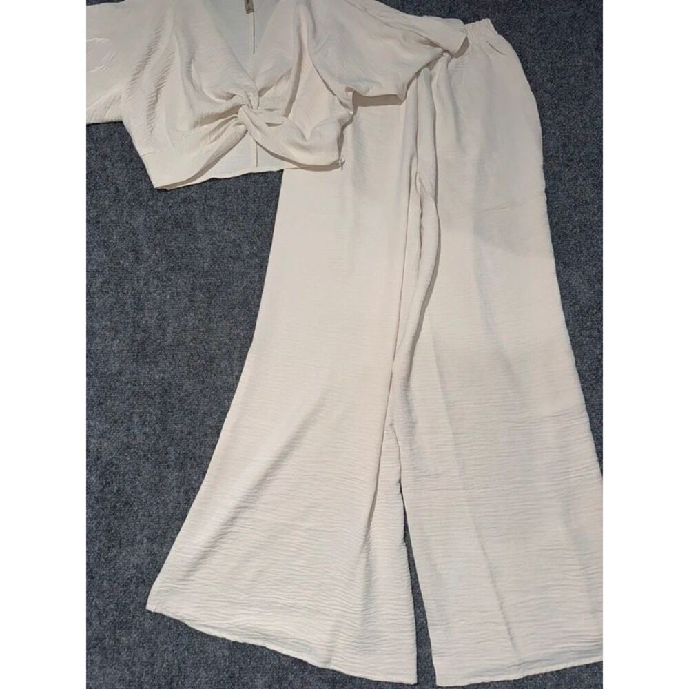 Zenana Cream 2 Piece Set *SIZE LARGE*